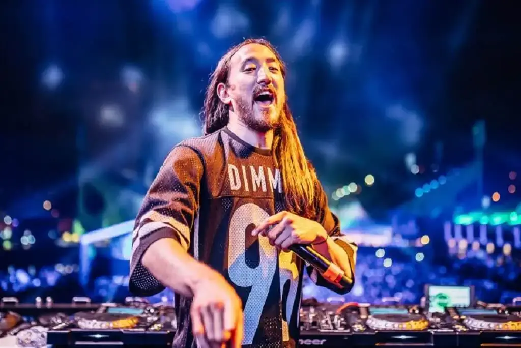 Steve Aoki