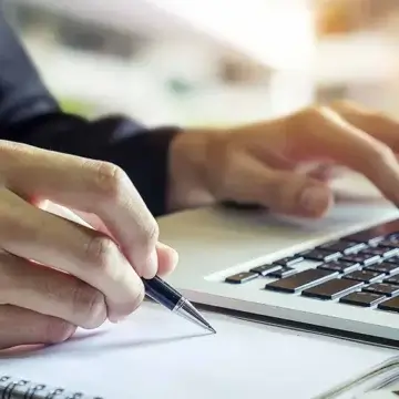 The Role of Ghostwriting in Technical Documentation