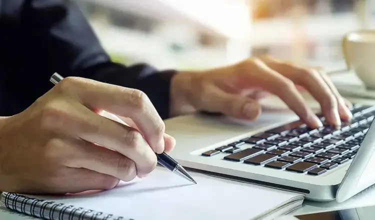 The Role of Ghostwriting in Technical Documentation